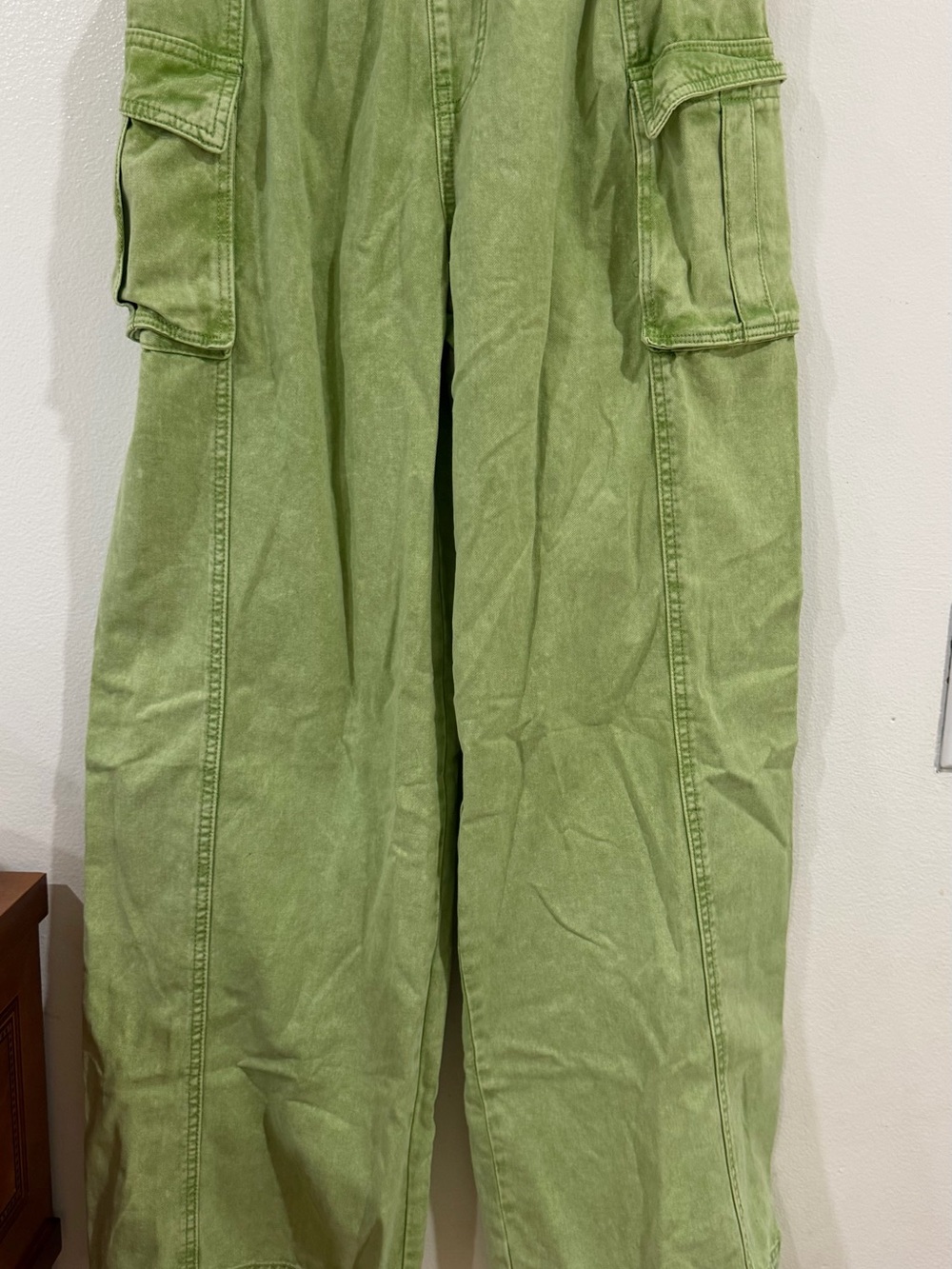 Forever 21 Light Green Cargo Pants with Side Pockets